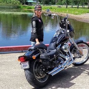 Meet your Posher, Edith